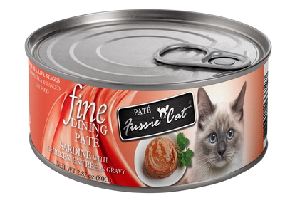 Fussie Cat: Fine Dining, Sardine w/ Chicken In Gravy, 2.82 oz. Case
